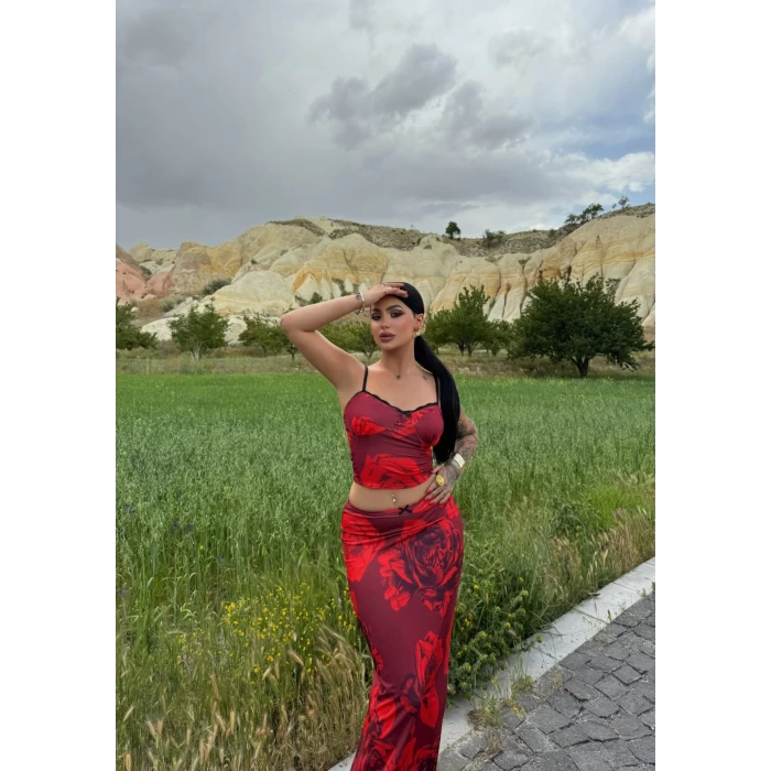 Kırmızı Astarlı Etek&Büstiyer İkili Takım