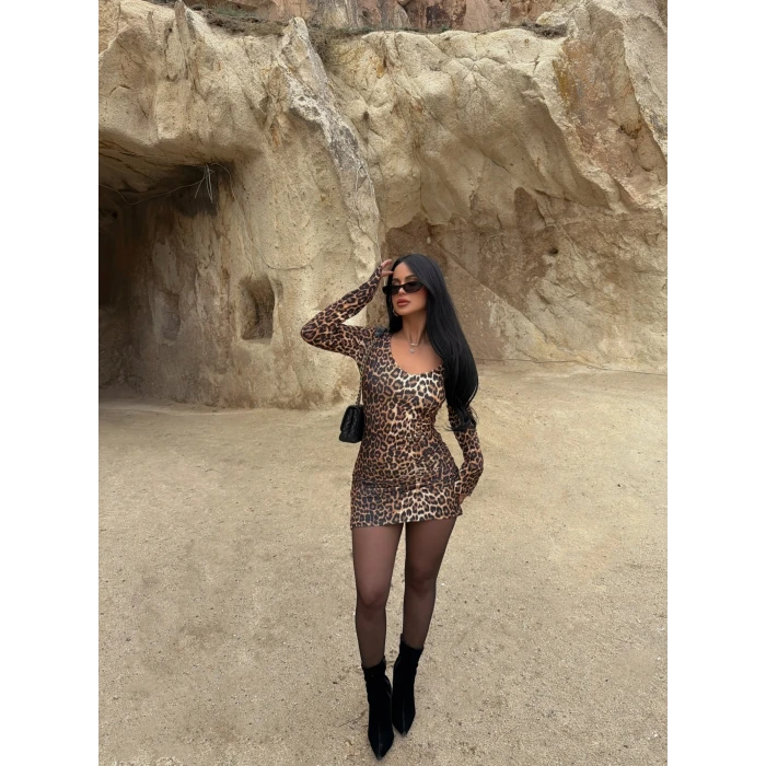Leopar Desen V Elbise