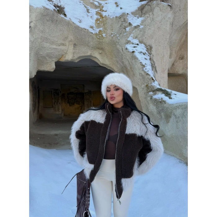 Lolita Garni Detay Mont