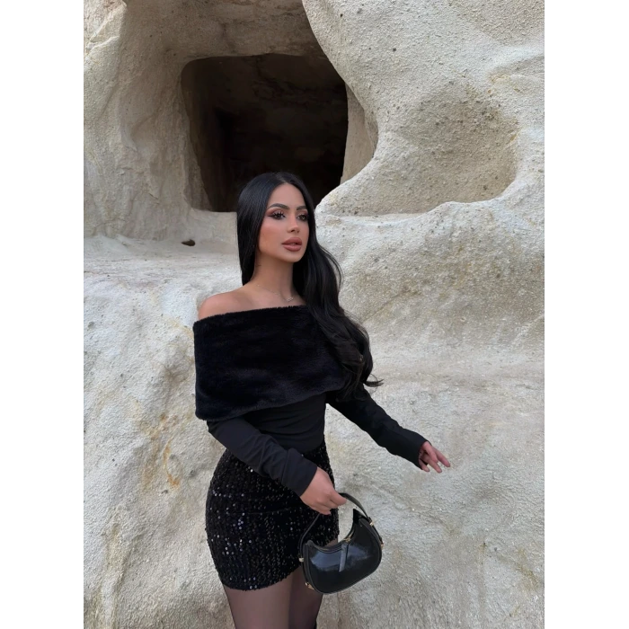 Madonna Yaka Kürklü Bluz