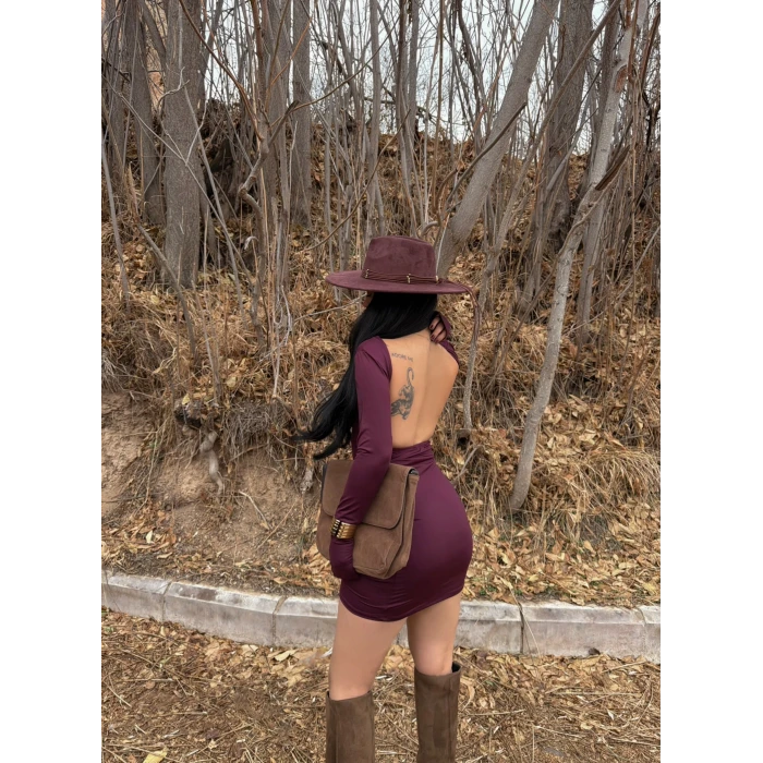 Mürdüm Sırt Açık Kayık Yaka Elbise