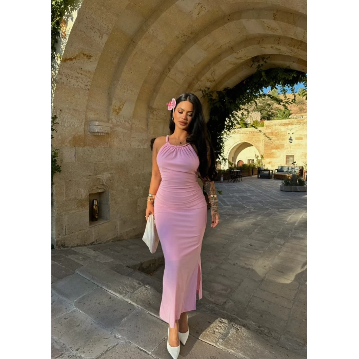 Pembe Büzgülü Halter Elbise