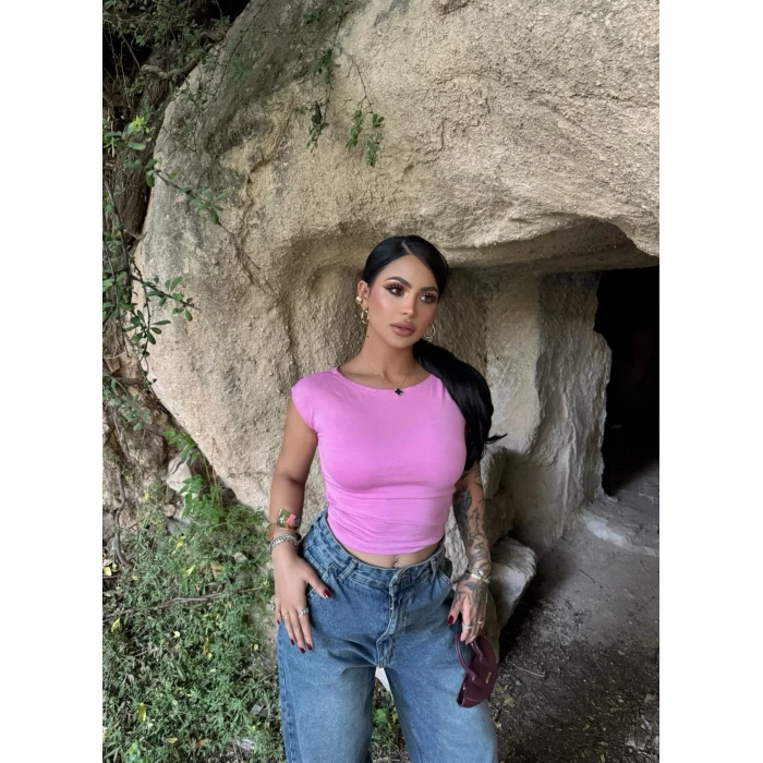Pembe Büzgülü Kayık Yaka Crop