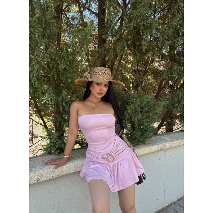 Pembe Eteği Tokalı Straplez Elbise