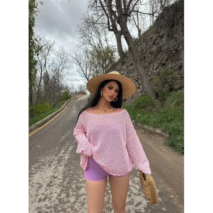 Pembe Kayık Yaka Oversize Triko