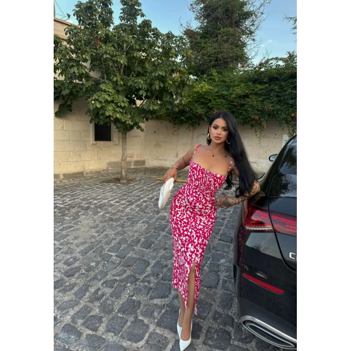 Pembe Krinkıl Dokuma Yırtmaçlı Elbise