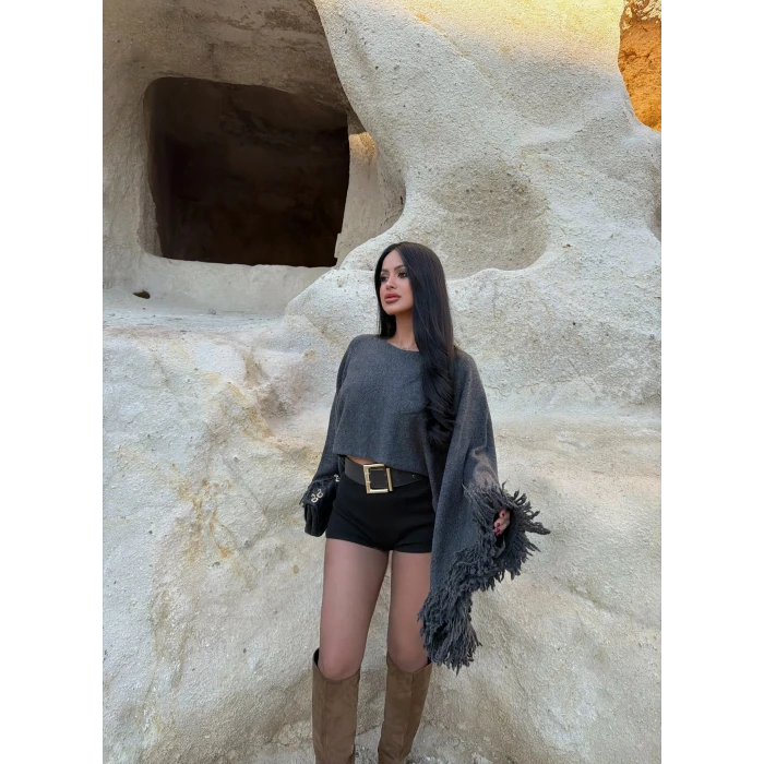 Antrasit Püsküllü Panço Kazak