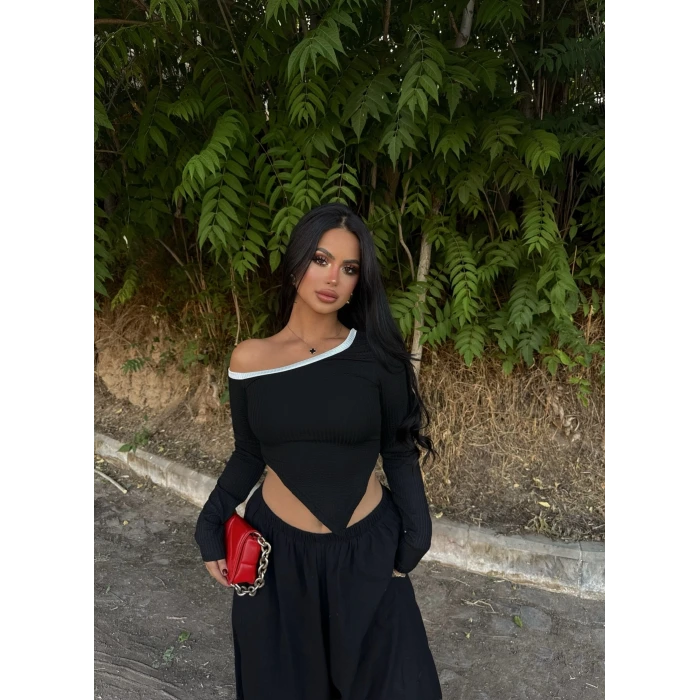 Siyah Asimetrik Biyeli Crop