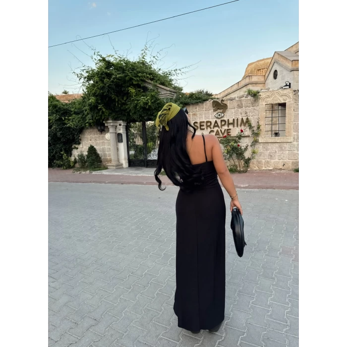 Siyah Askılı Elegant Elbise