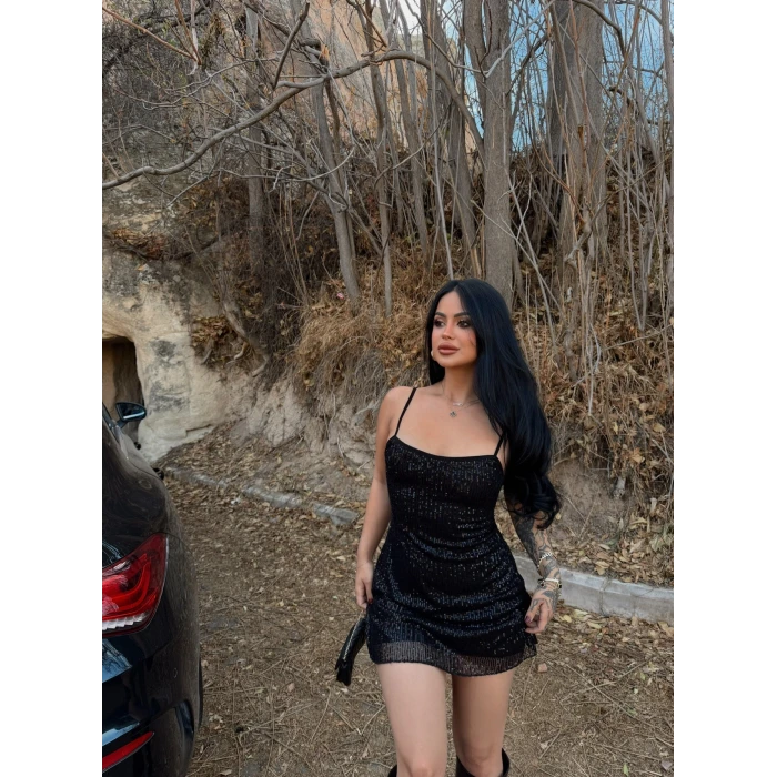Siyah Askılı Mini Taşlı Elbise