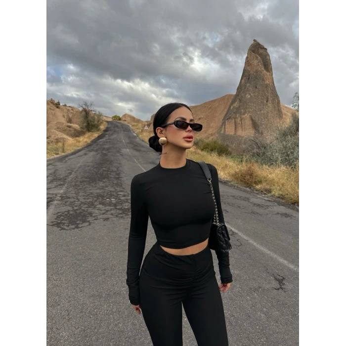 Siyah Auris Büzgülü İkili Takım