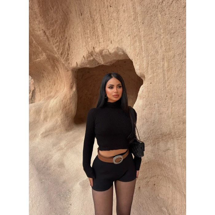 Siyah Balıkçı Yaka Basic Triko