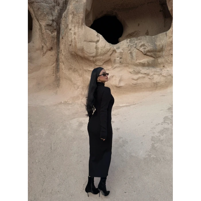 Siyah Balıkçı Yaka Triko Elbise