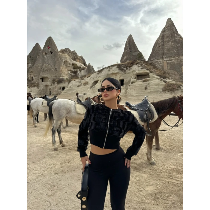 Siyah Bambu Korse Kürk