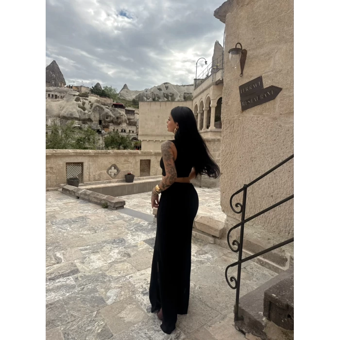 Siyah Bel Lastikli Büstiyer Pantolon İkili Takım