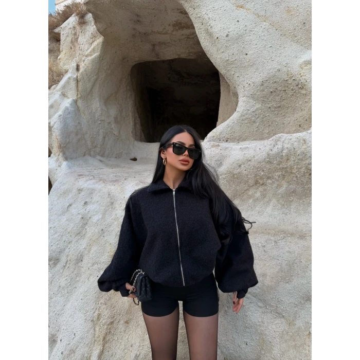 Siyah Bel Lastikli Kaşe Bomber Ceket