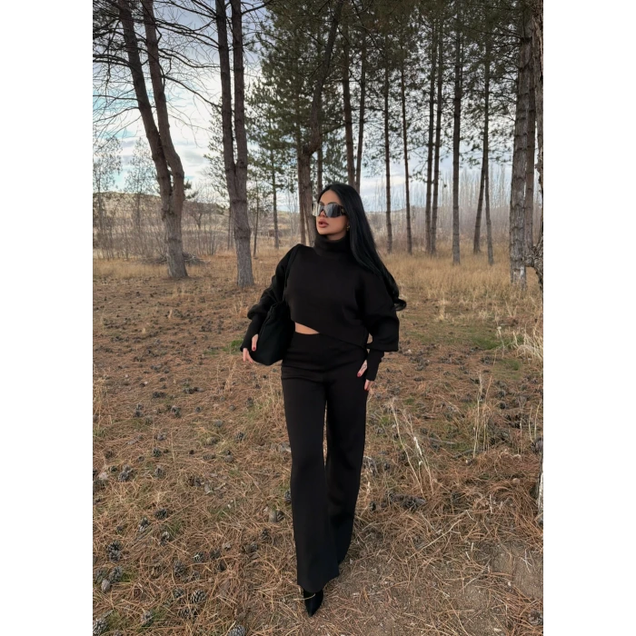 Siyah Boğazlı Kazak Pantolon Triko Takım