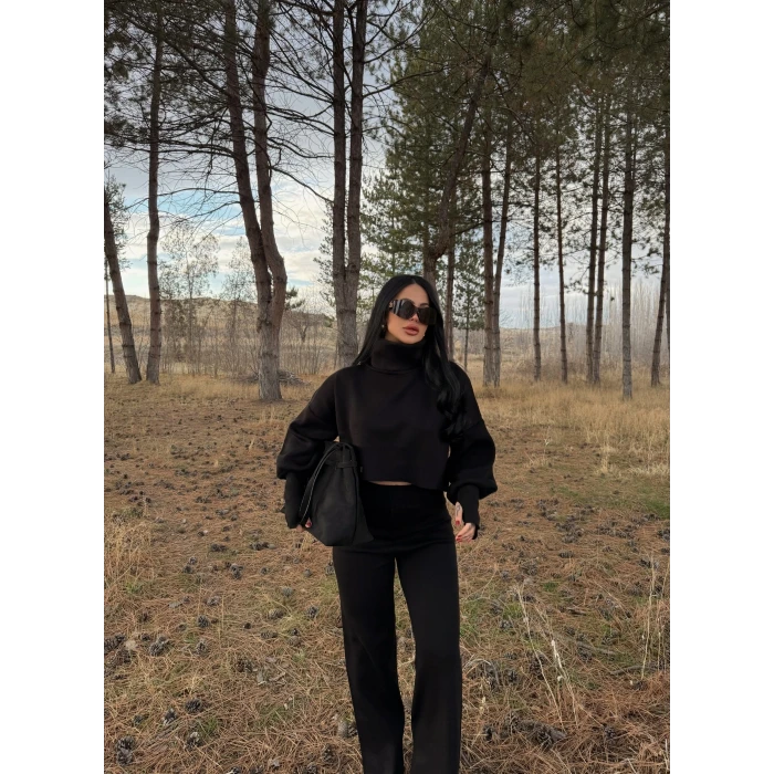 Siyah Boğazlı Kazak Pantolon Triko Takım