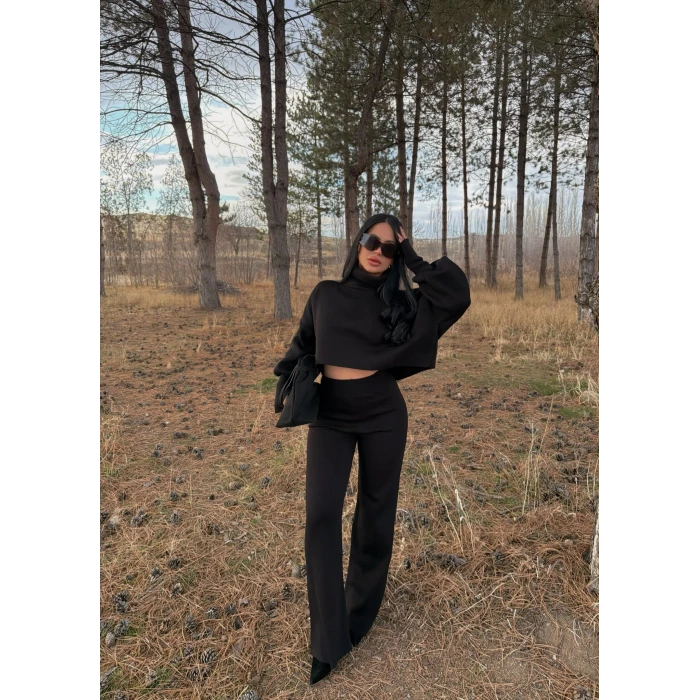 Siyah Boğazlı Kazak Pantolon Triko Takım