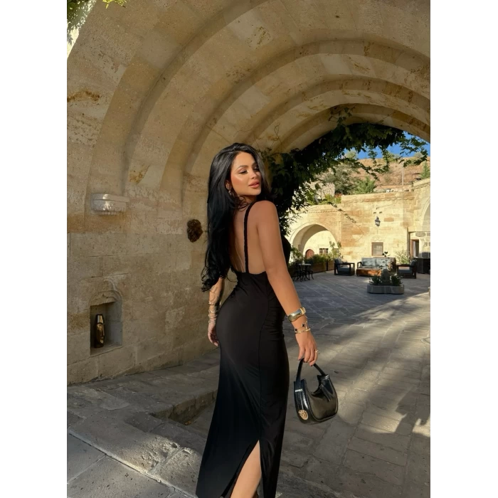 Siyah Büzgülü Halter Elbise
