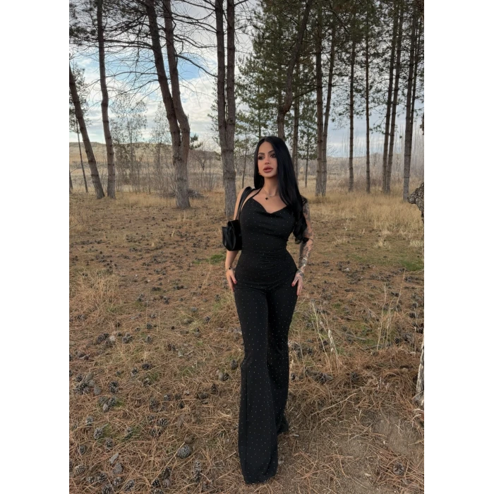 Siyah Degaje Yaka Taşlı Tulum