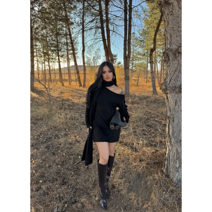 Siyah Domina Şal Detaylı Triko Elbise