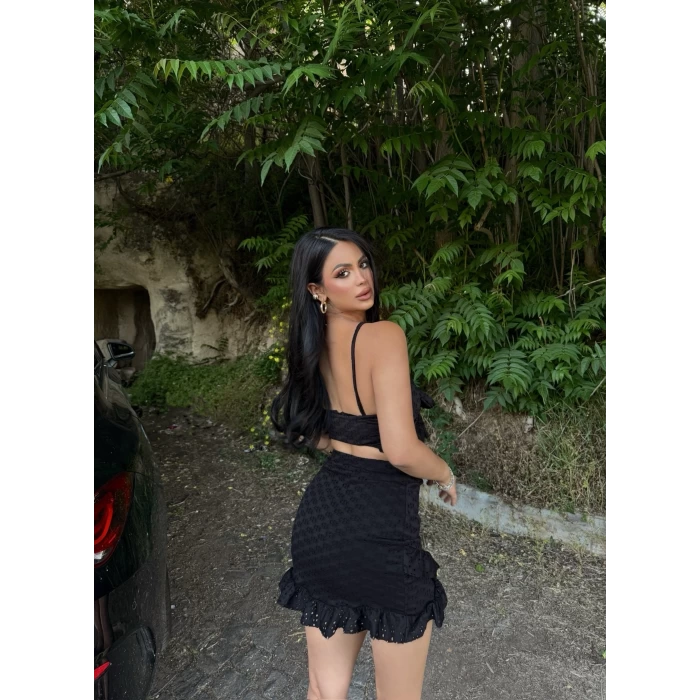 Siyah Fistolu İkili Takım