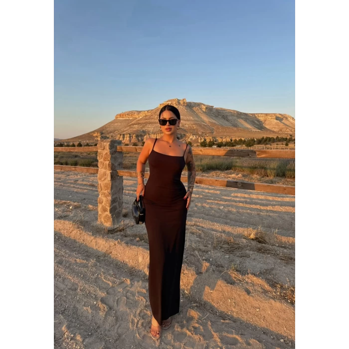 Siyah İp Askılı Yan Büzgülü Maxi Elbise