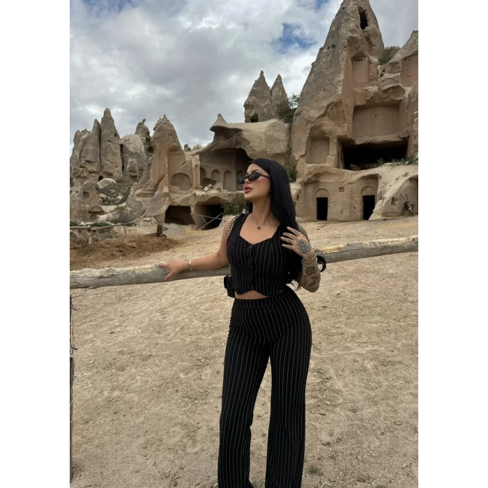 Siyah Jakar Çizgili İkili Takım