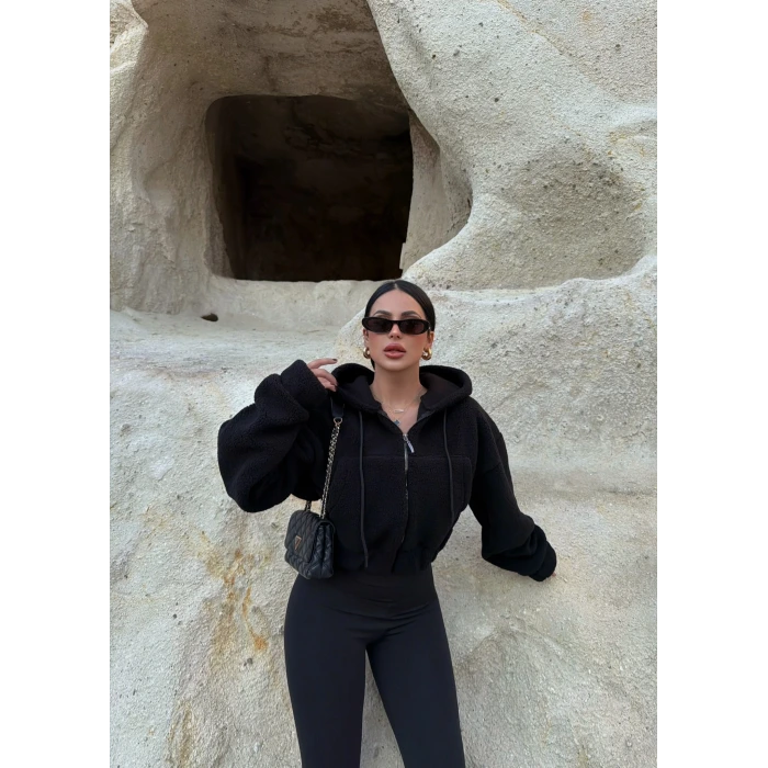 Siyah Kanguru Cep Peluş Ceket