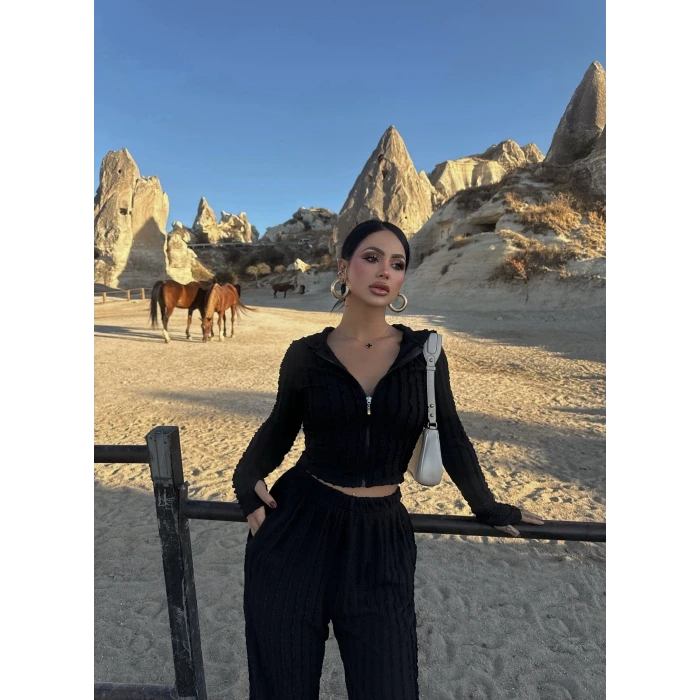 Siyah Kapşonlu Ters Dikiş İkili Takım