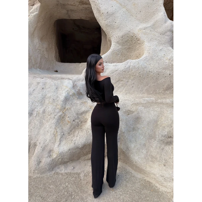 Siyah Kayık Yaka Buzzy Takım