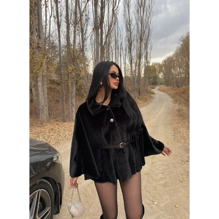 Siyah Kemerli Peluş Panço