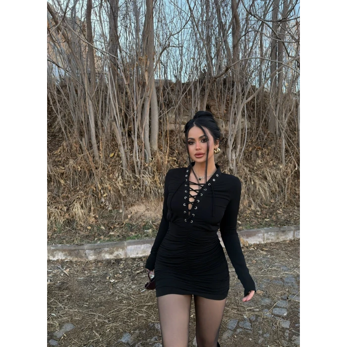 Siyah Kuşgözü Büzgülü Elbise