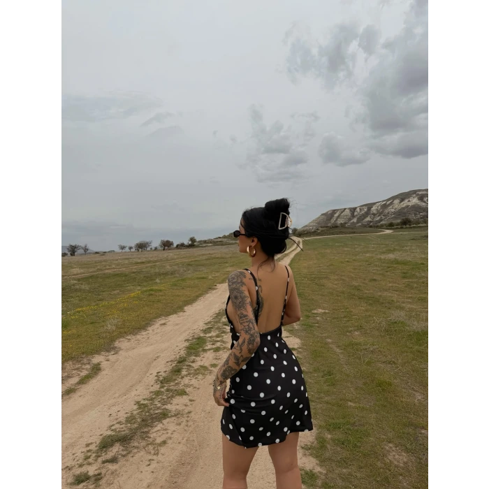 Siyah Puantiyeli Degaje Elbise