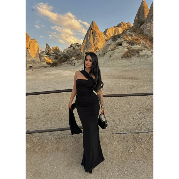 Siyah Şal Detay Maxi Elbise
