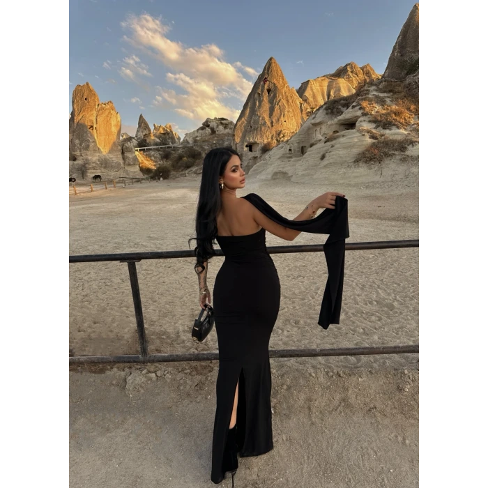 Siyah Şal Detay Maxi Elbise