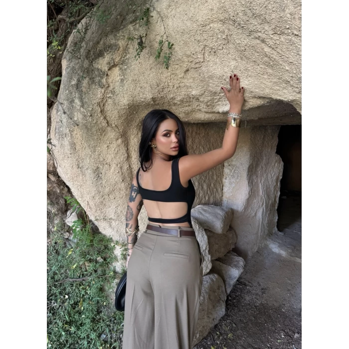 Siyah Sırt Dekolte Bodysuit