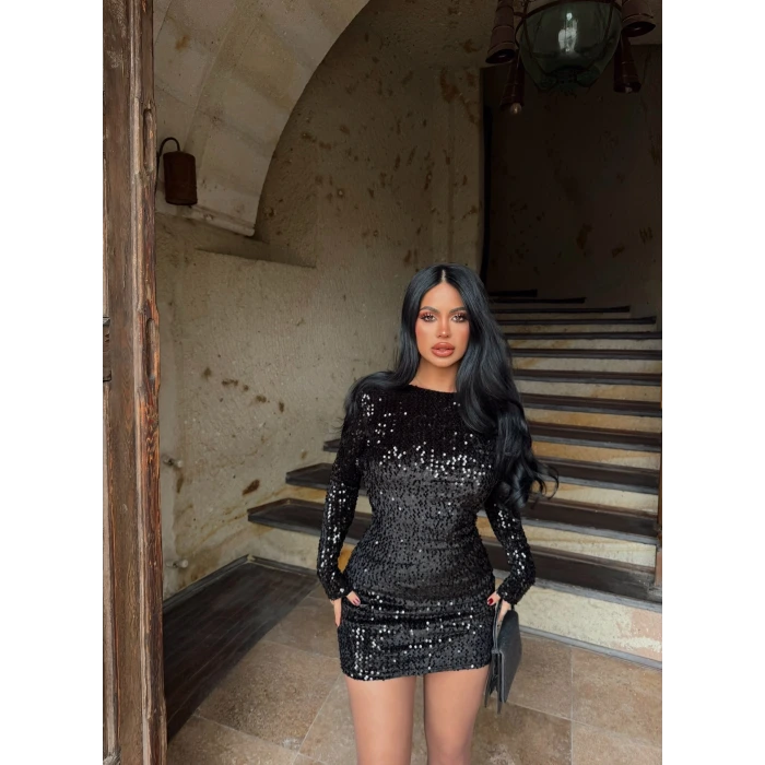 Siyah Sırt Dekolte Payetli Elbise