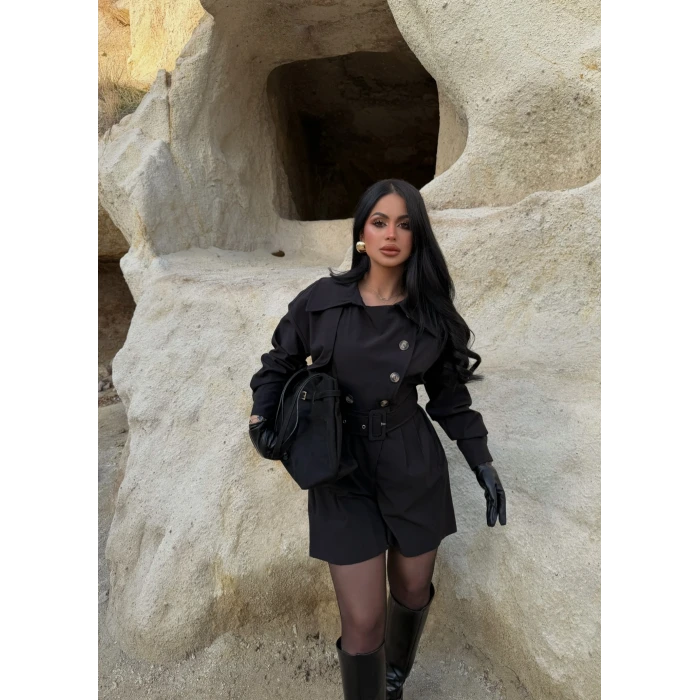 Siyah Şortlu Trenç Tulum