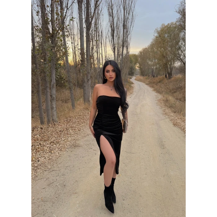 Siyah Straplez Kadife Elbise