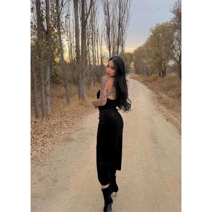 Siyah Straplez Kadife Elbise