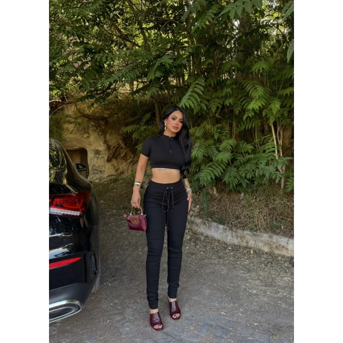 Siyah Yaka Fermuarlı İkili Takım