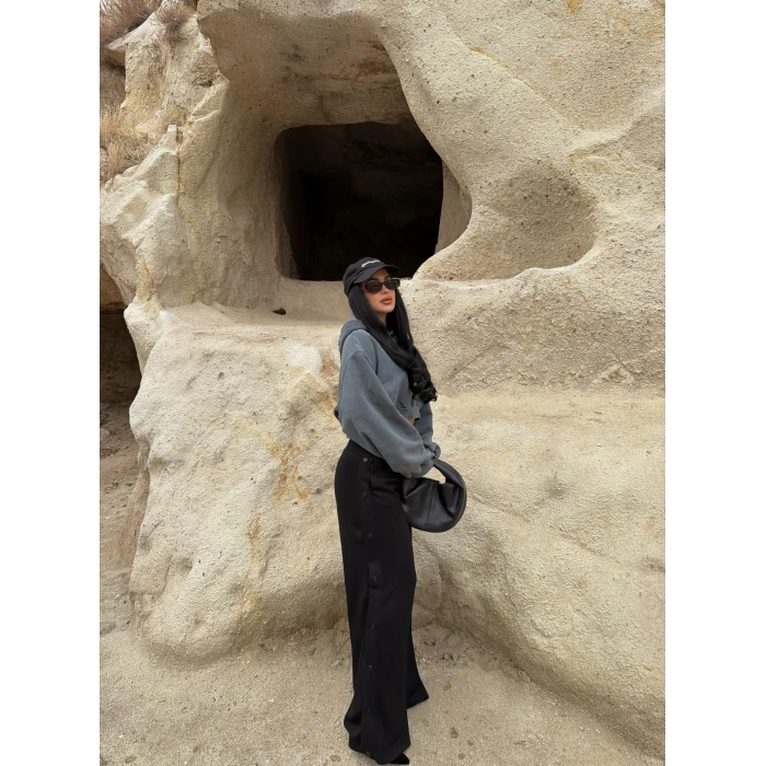 Siyah Yanı Çıtçıtlı Palazzo Pantolon