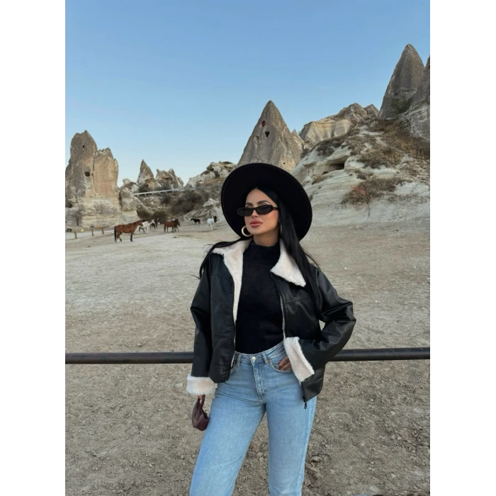 Yaka Peluşlu Deri Ceket