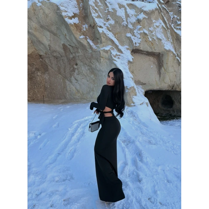 Yan Pencereli Maxi Elbise