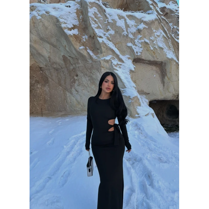 Yan Pencereli Maxi Elbise