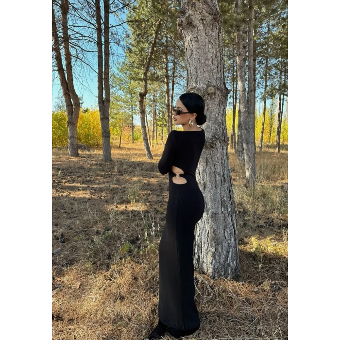 Yan Tokalı Triko Elbise