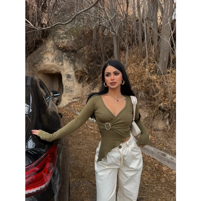 Yeşil Bel Tokalı Kruvaze Crop