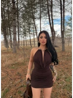 Kahve Boyun Aksesuarlı Elbise